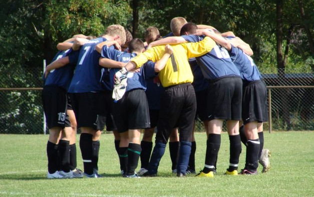 Einstimmung vor jedem Spiel (Foto: F. Mattuschka)